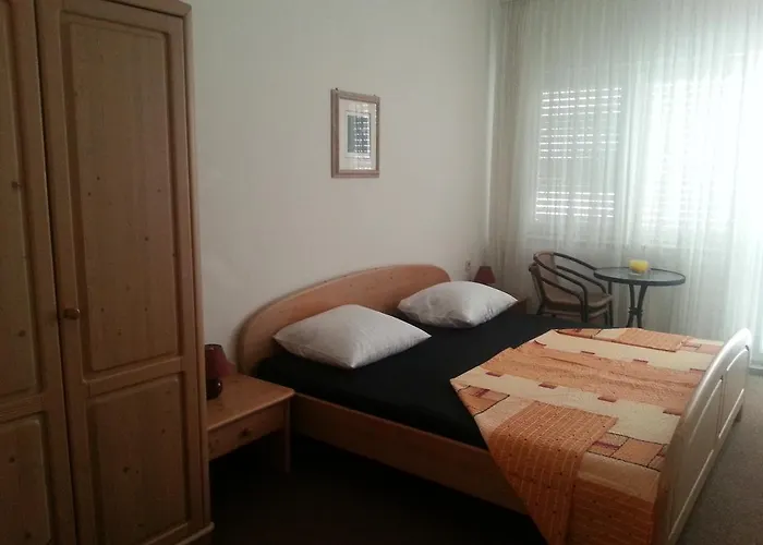 Jevic ゲストハウス 3*